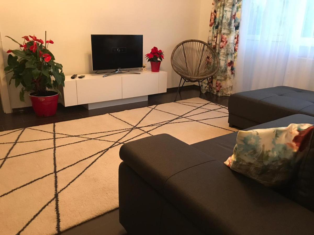 A3M Apartment Deva Eksteriør billede