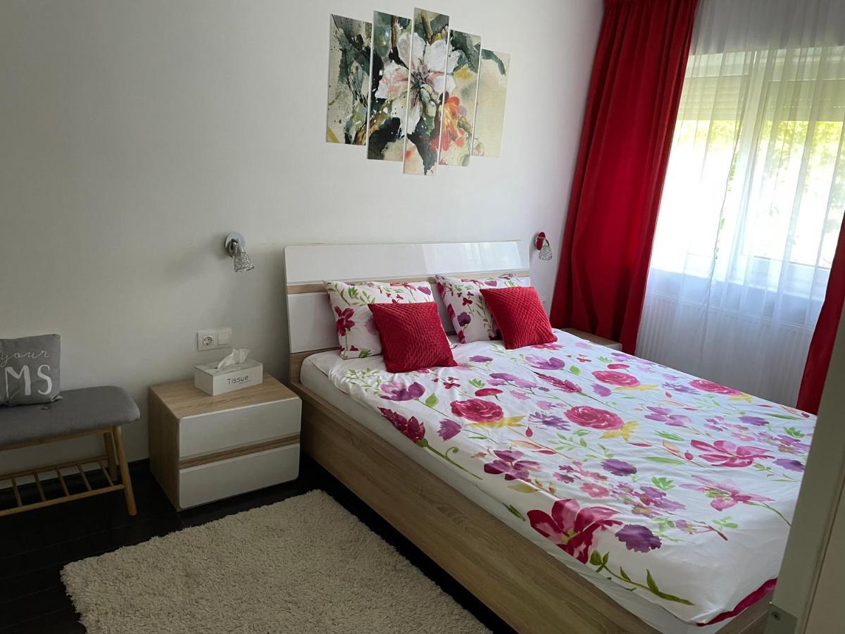 A3M Apartment Deva Eksteriør billede